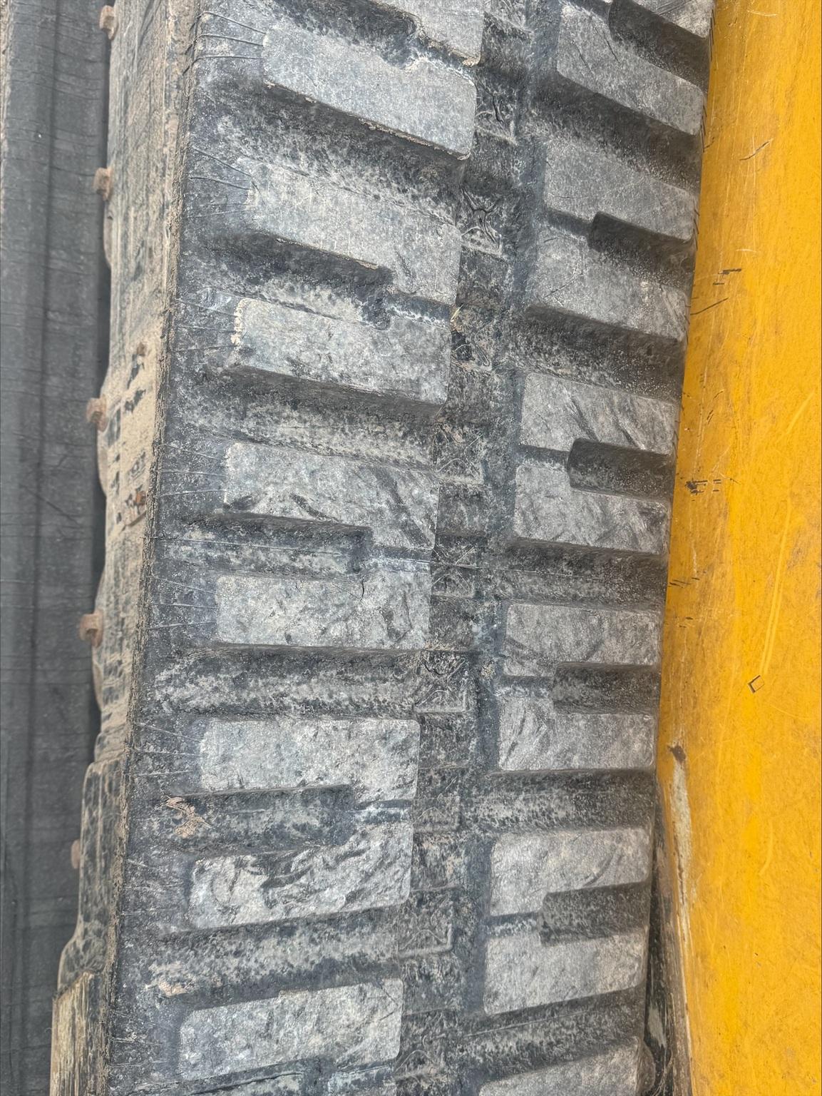 2017 John Deere 331G Image