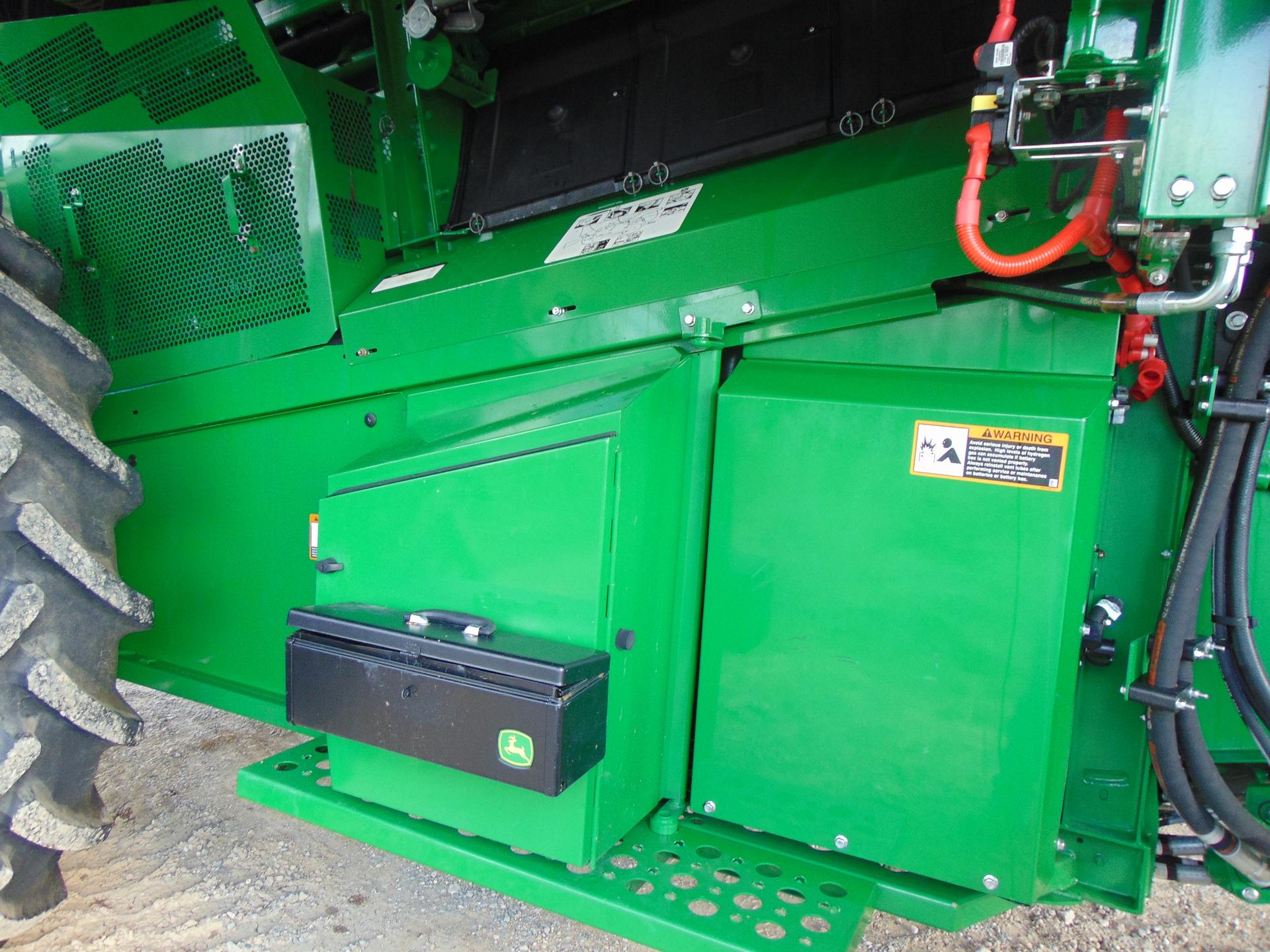 2024 John Deere S780 Image