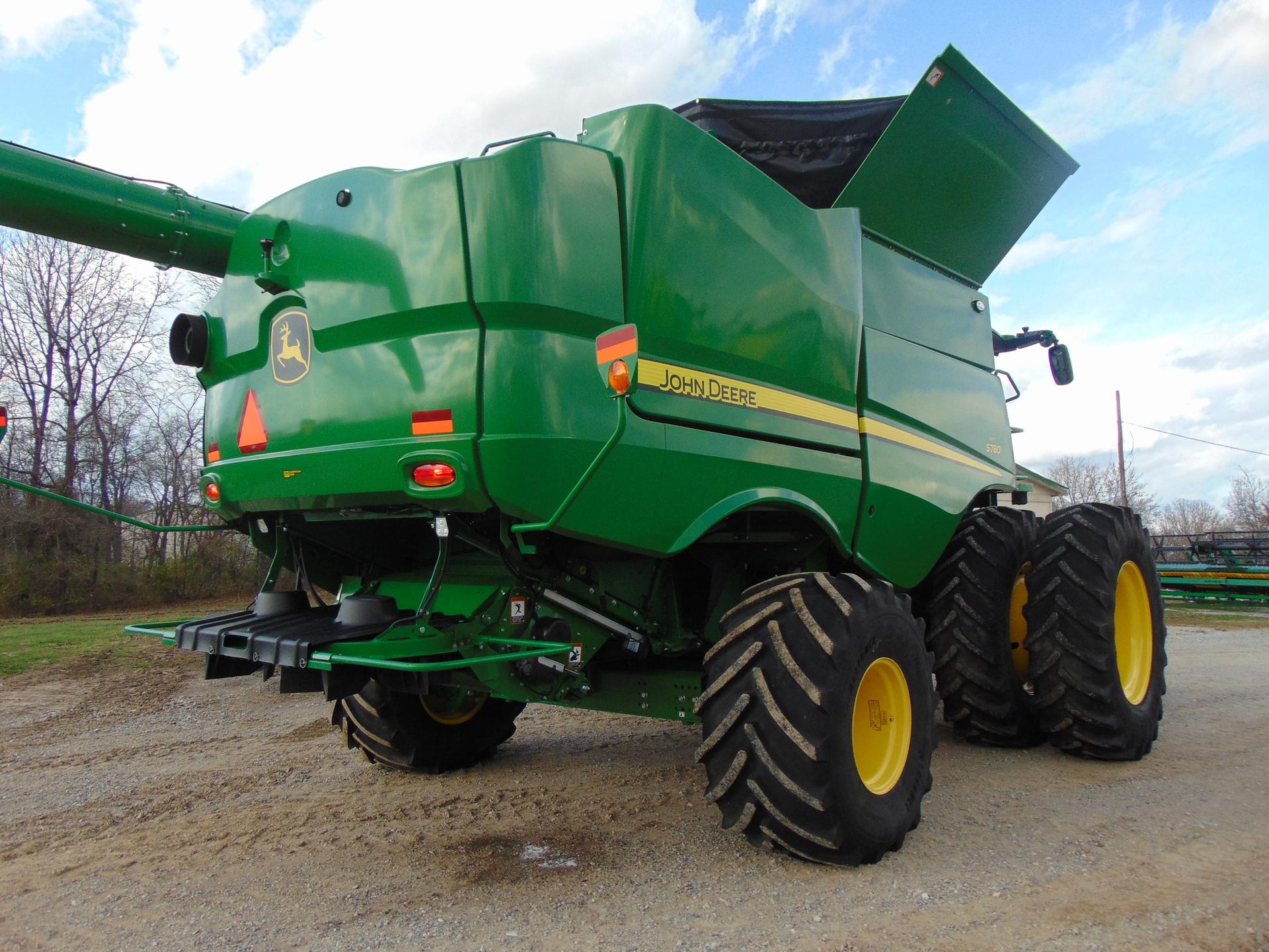 2024 John Deere S780 Image