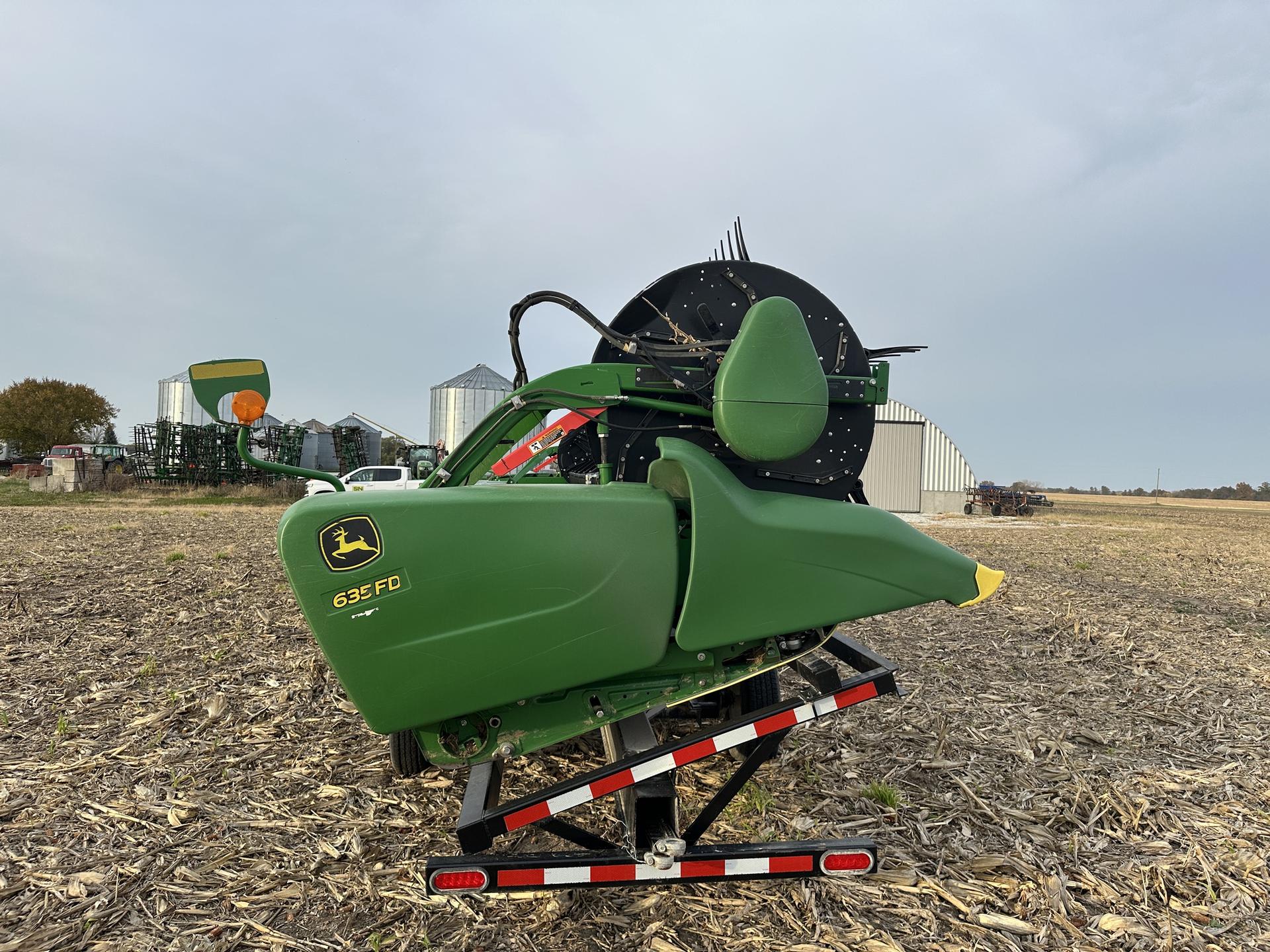 2018 John Deere 635FD Image