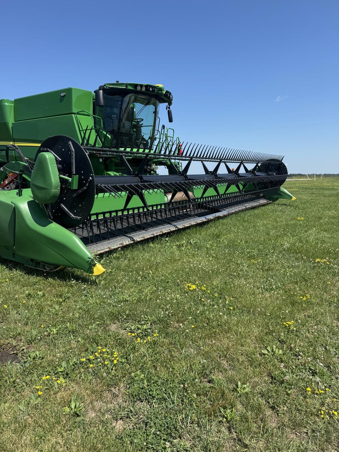 2018 John Deere 635FD Image