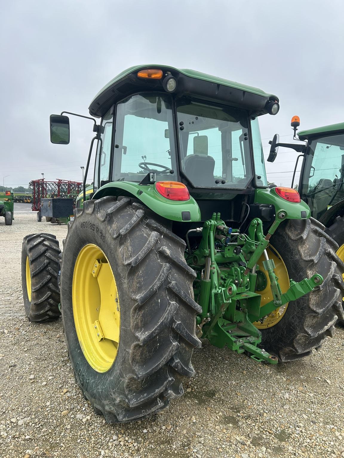 2019 John Deere 6120E Image