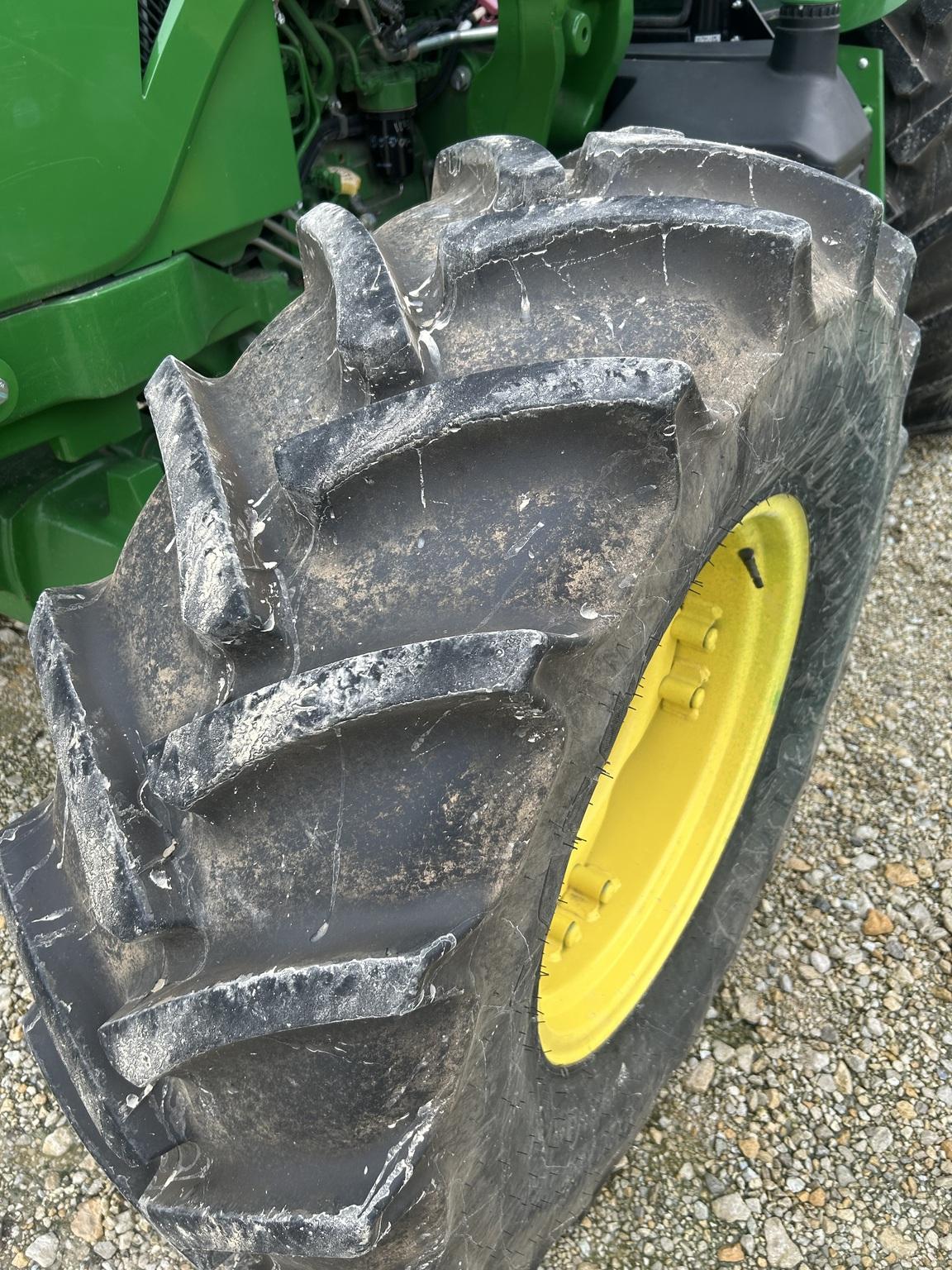 2019 John Deere 6120E Image