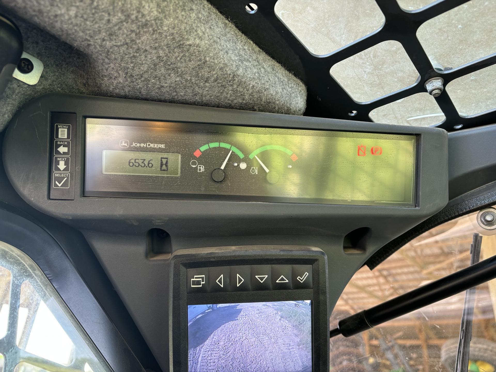 2021 John Deere 333G Image