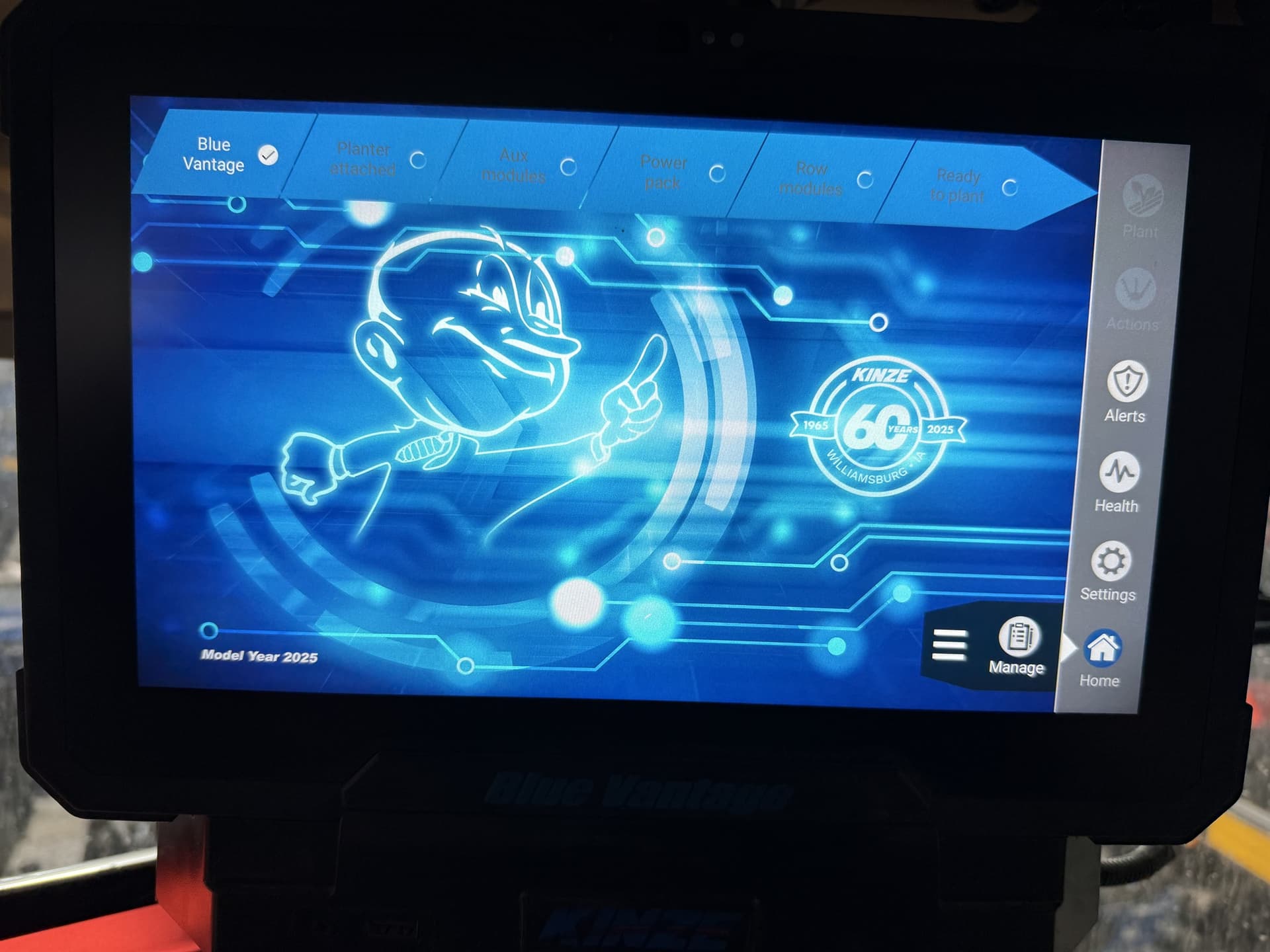 2023 Kinze 3665 Image