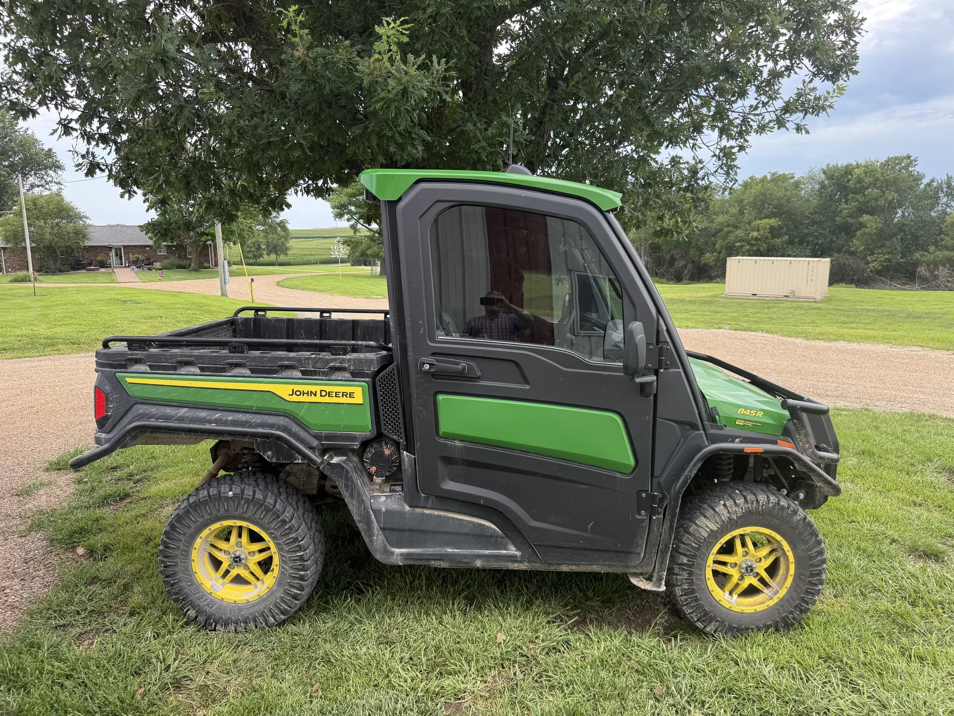 2025 John Deere XUV 845R Image