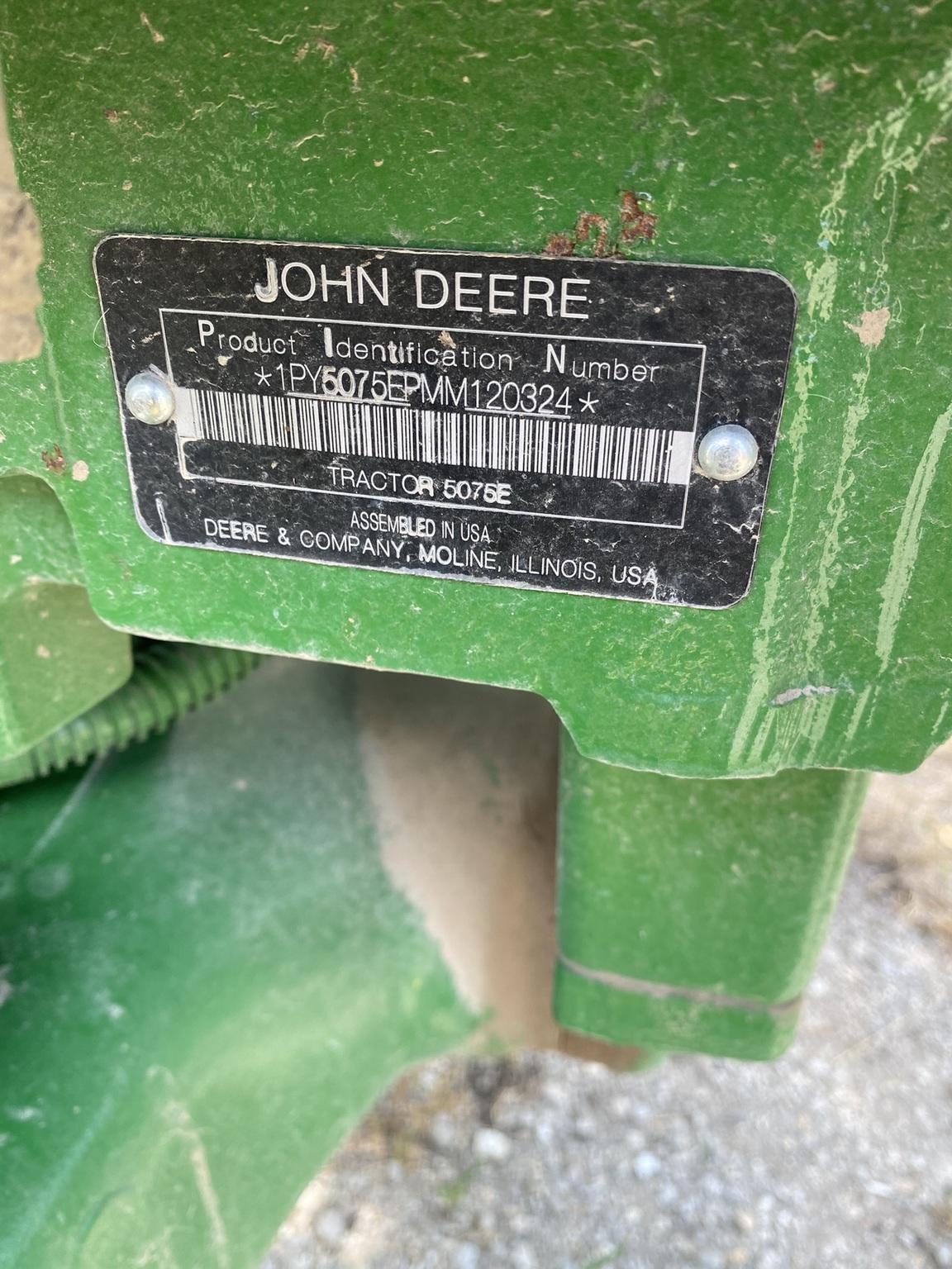 2021 John Deere 5075E Image