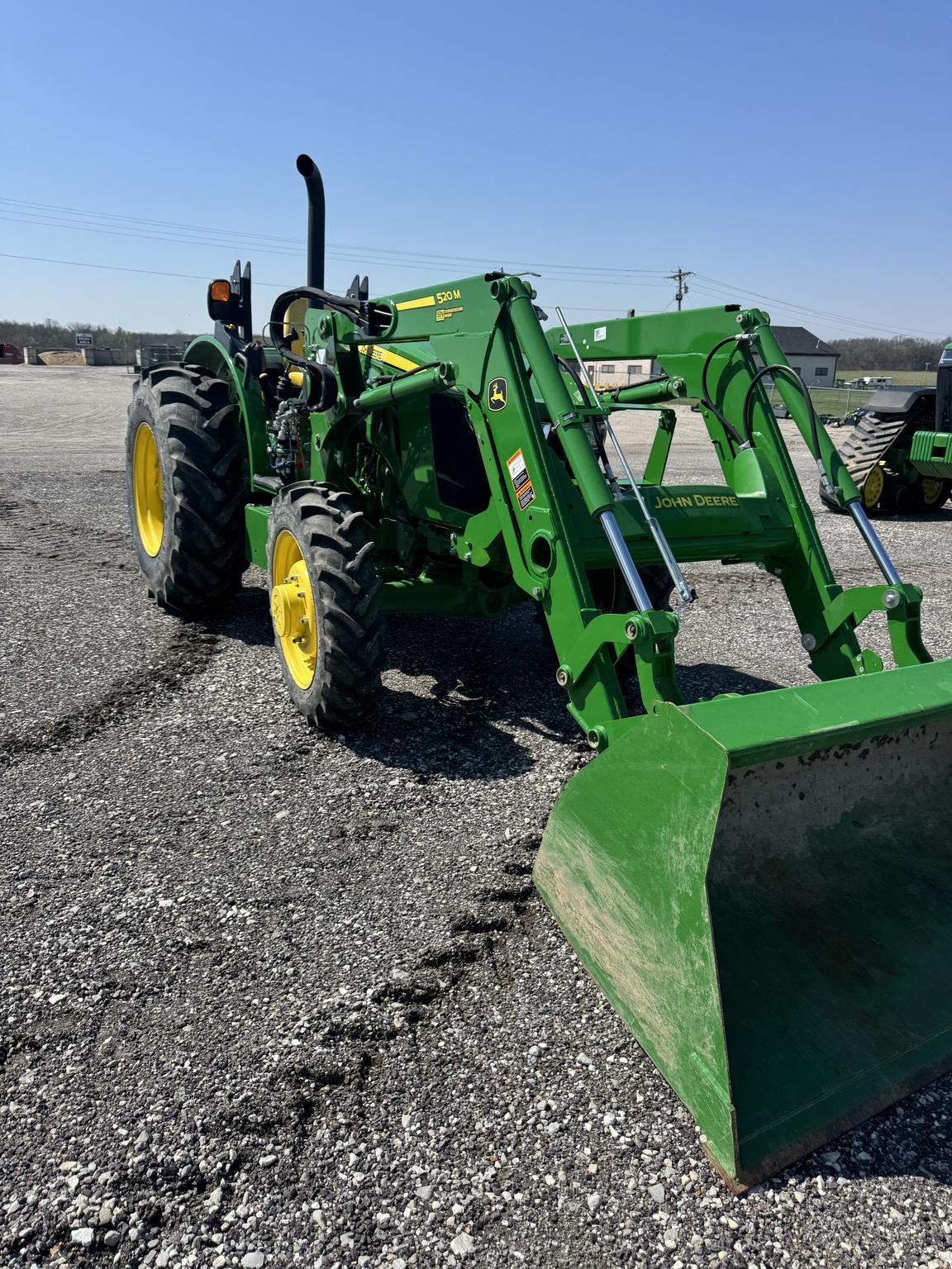 2021 John Deere 5075E Image