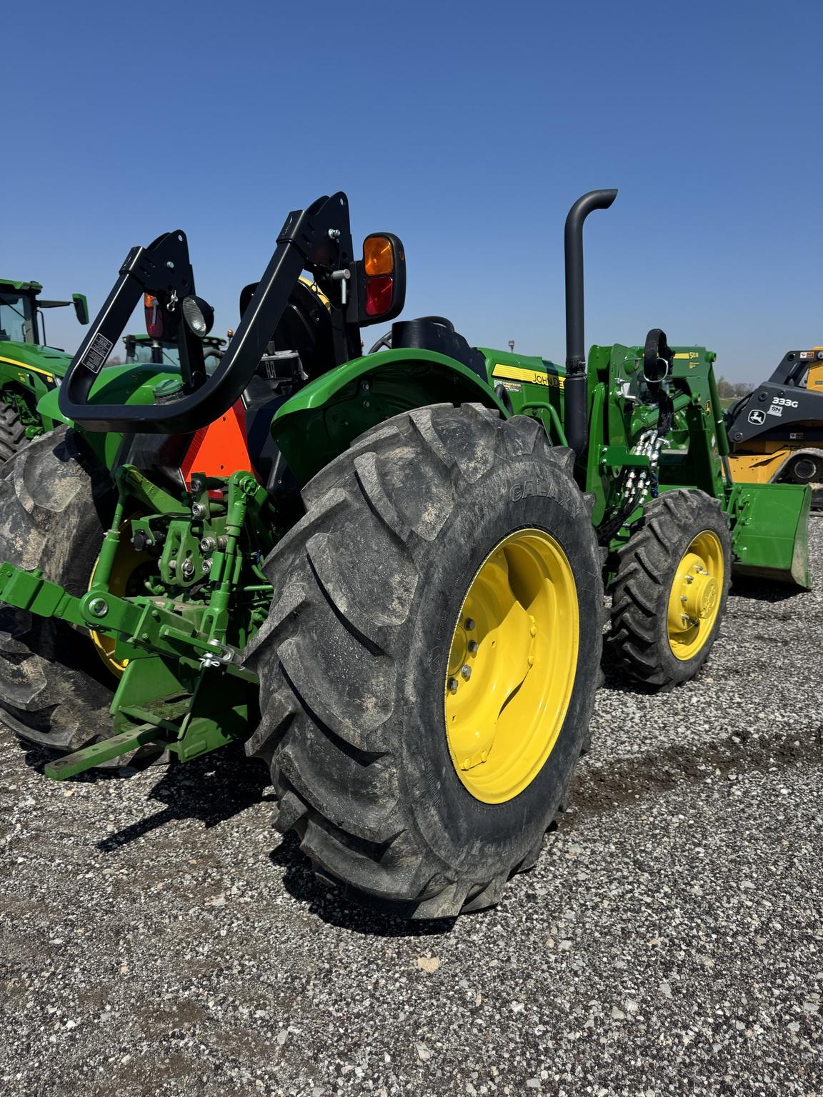 2021 John Deere 5075E Image