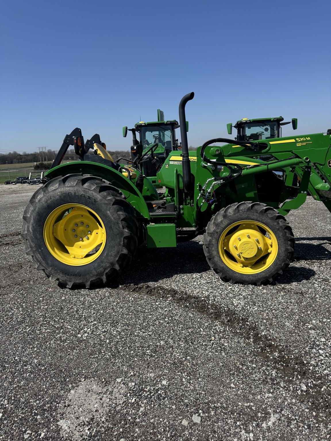 2021 John Deere 5075E Image