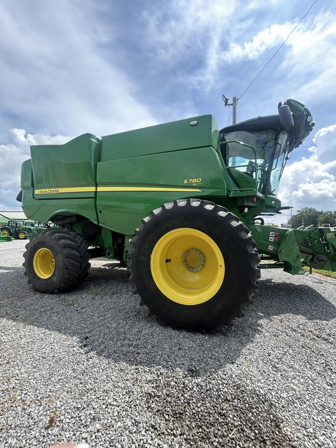 2024 John Deere S780 Image