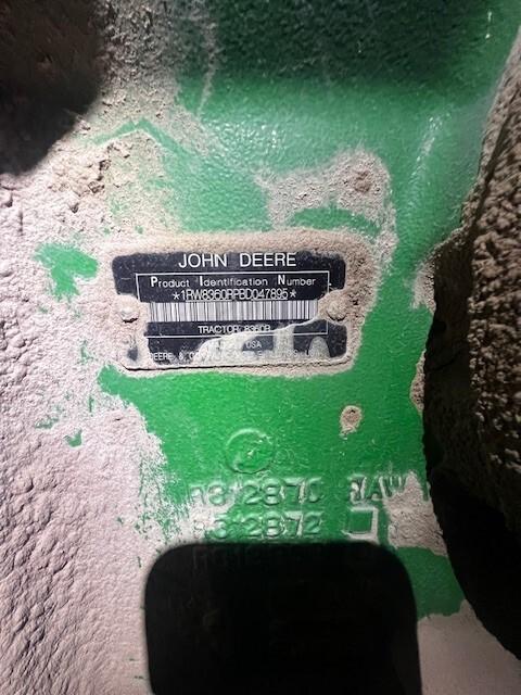 2011 John Deere 8360R Image