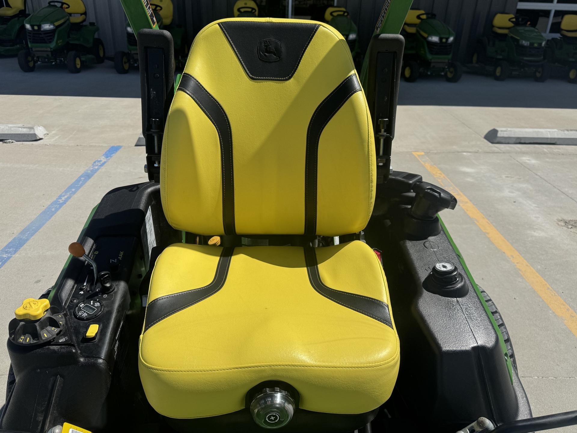 2022 John Deere Z950R Image