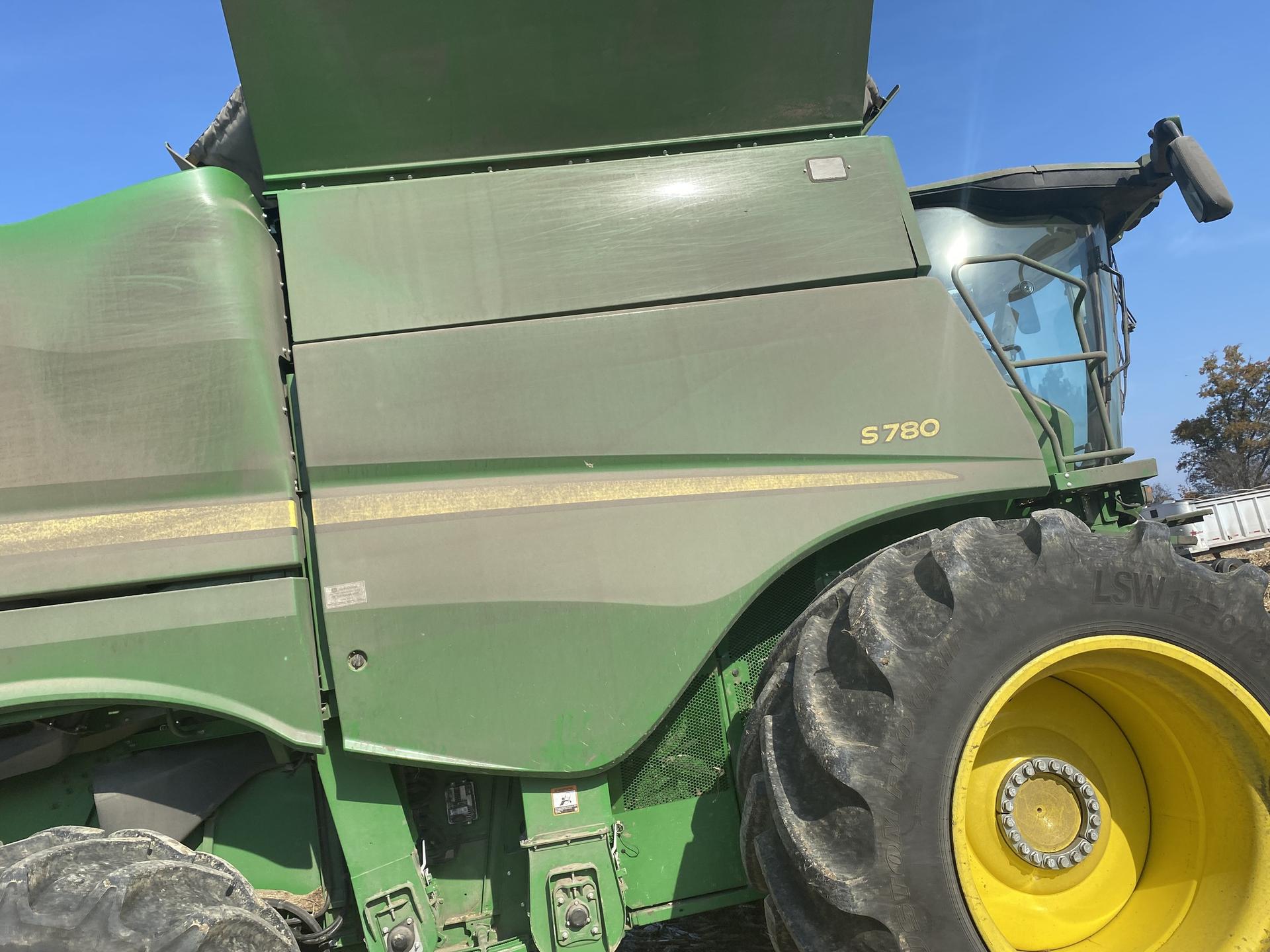 2021 John Deere S780 Image