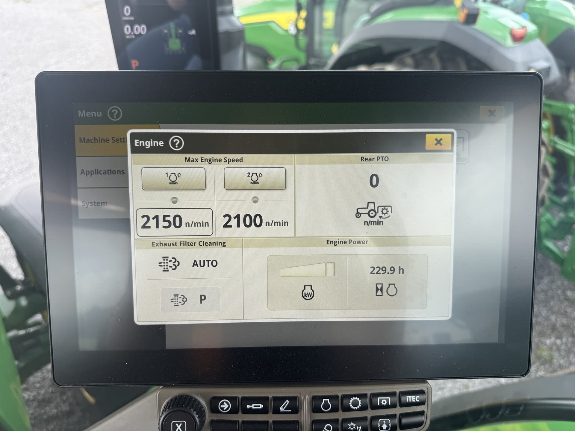 2024 John Deere 8R 250 Image