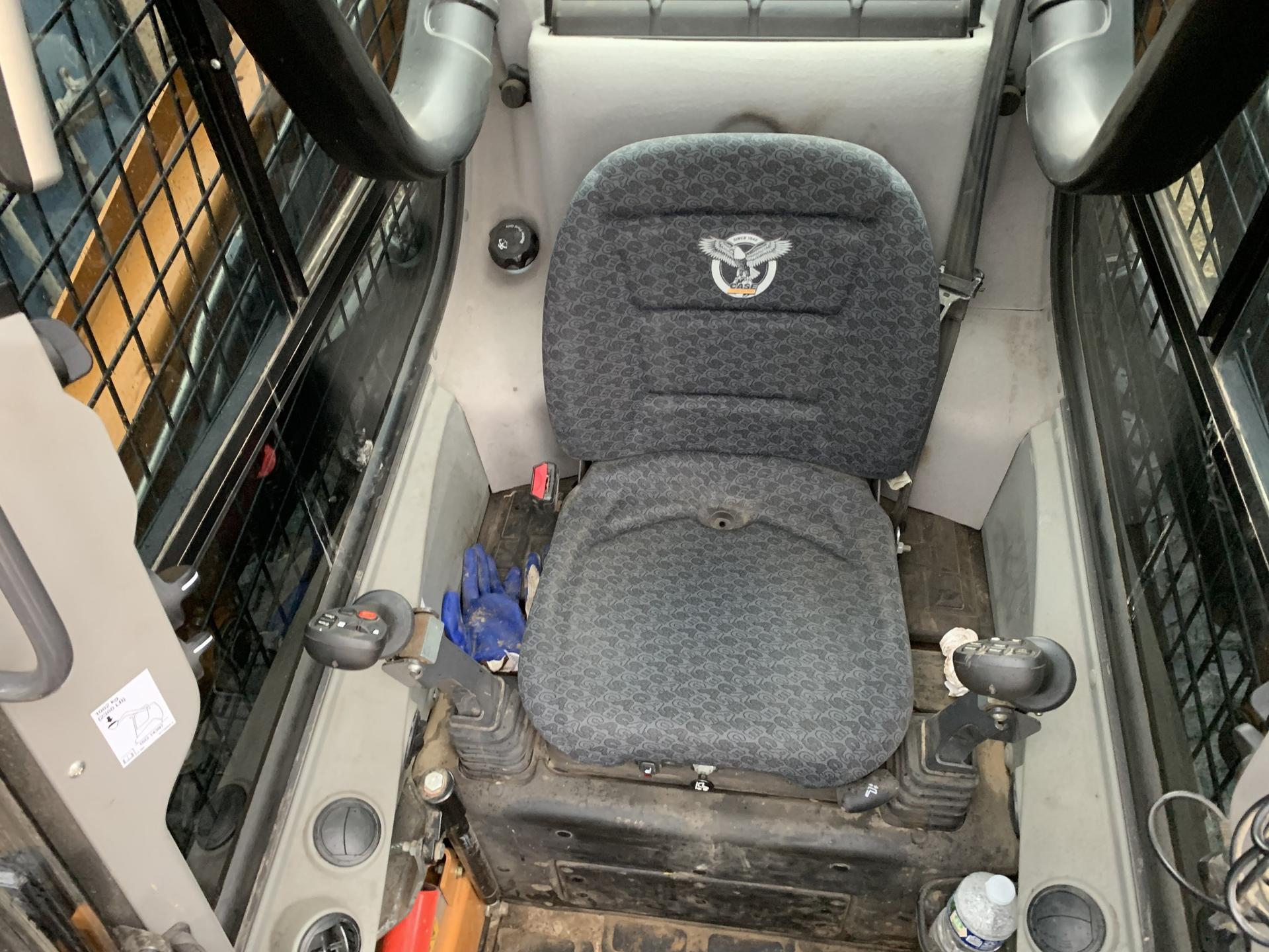 2021 Case TR340B Image