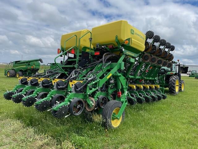 2023 John Deere 1795 Image