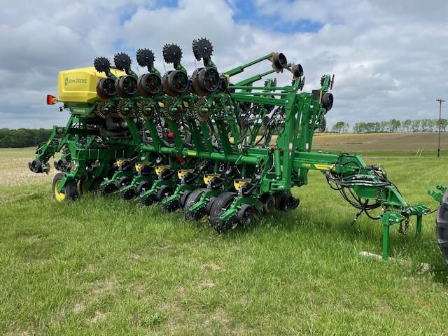2023 John Deere 1795 Image