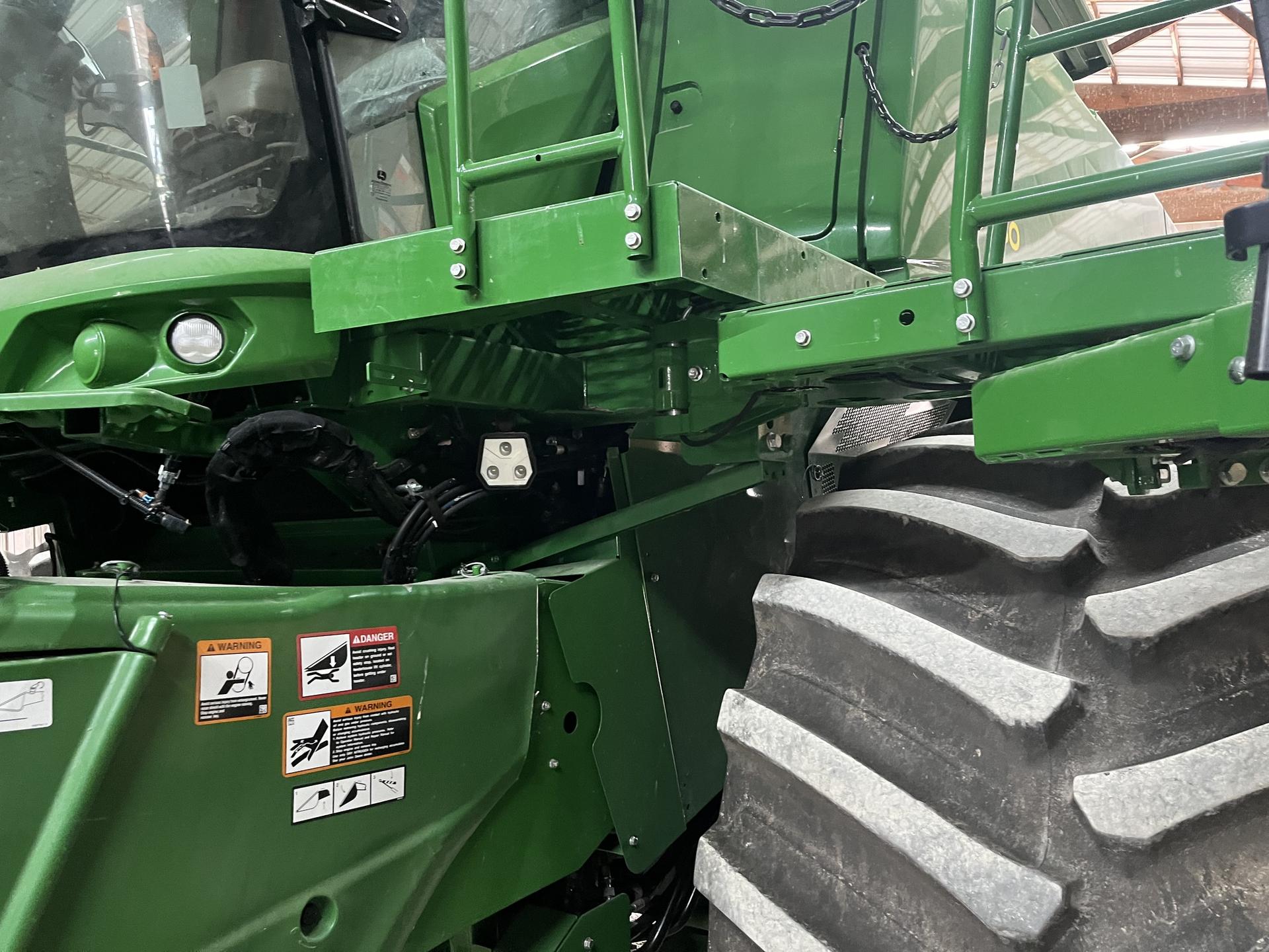 2022 John Deere S780 Image