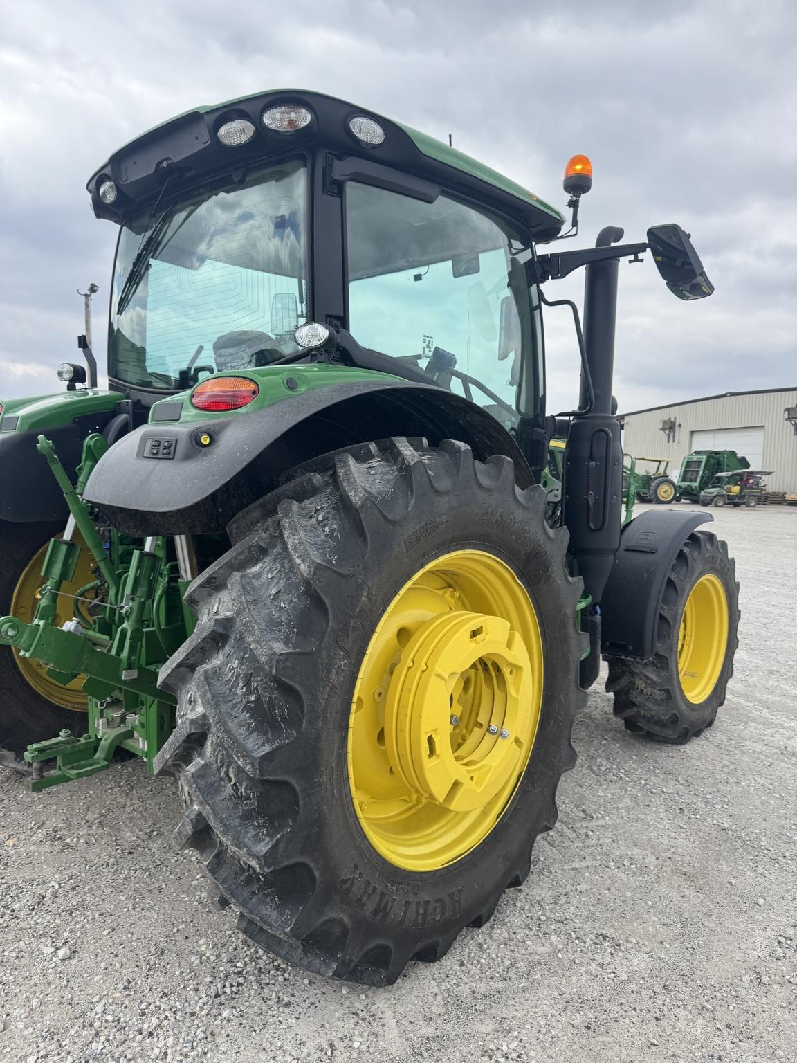 2024 John Deere 6R 120 Image