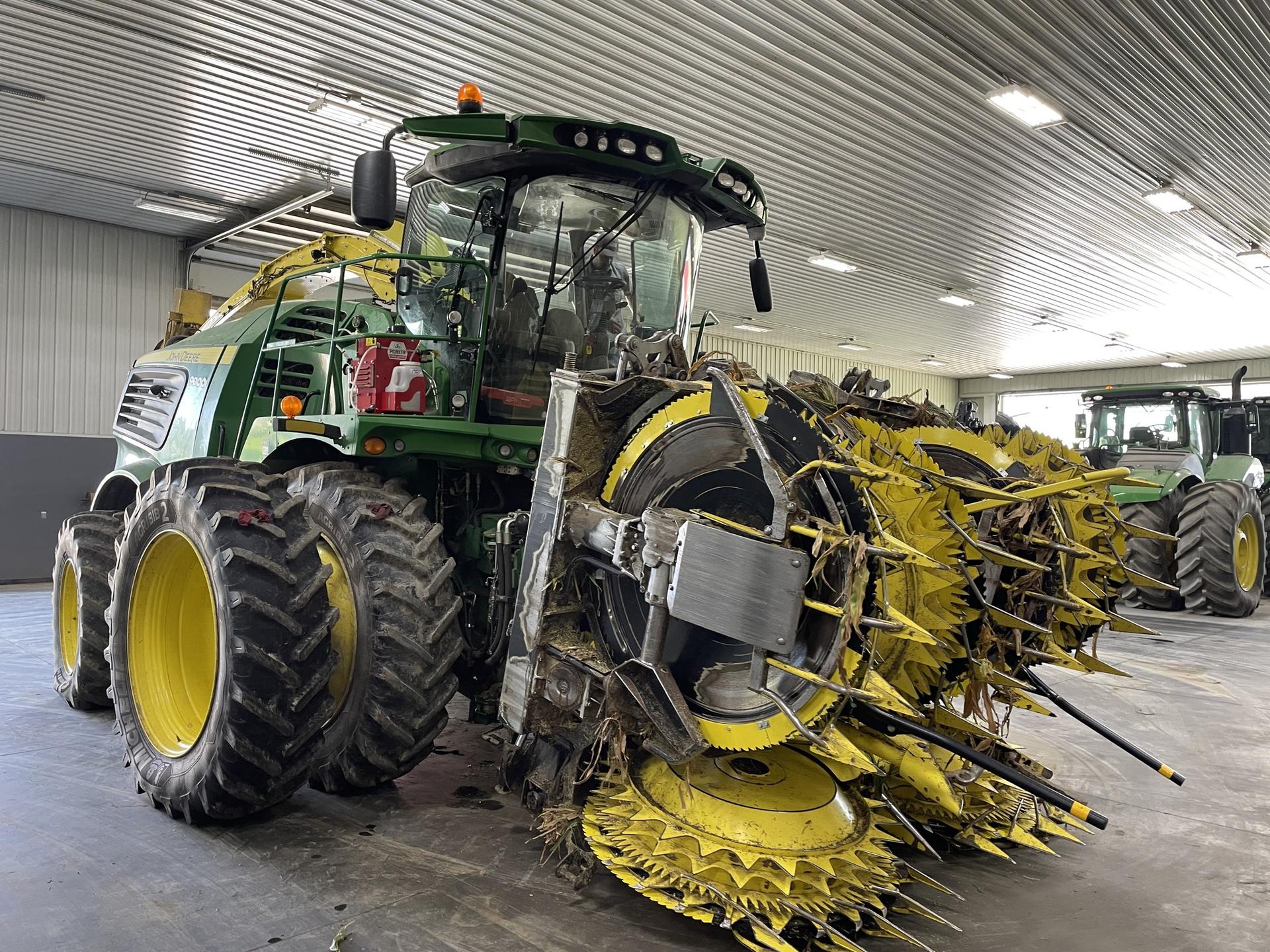 2020 John Deere 772 Image