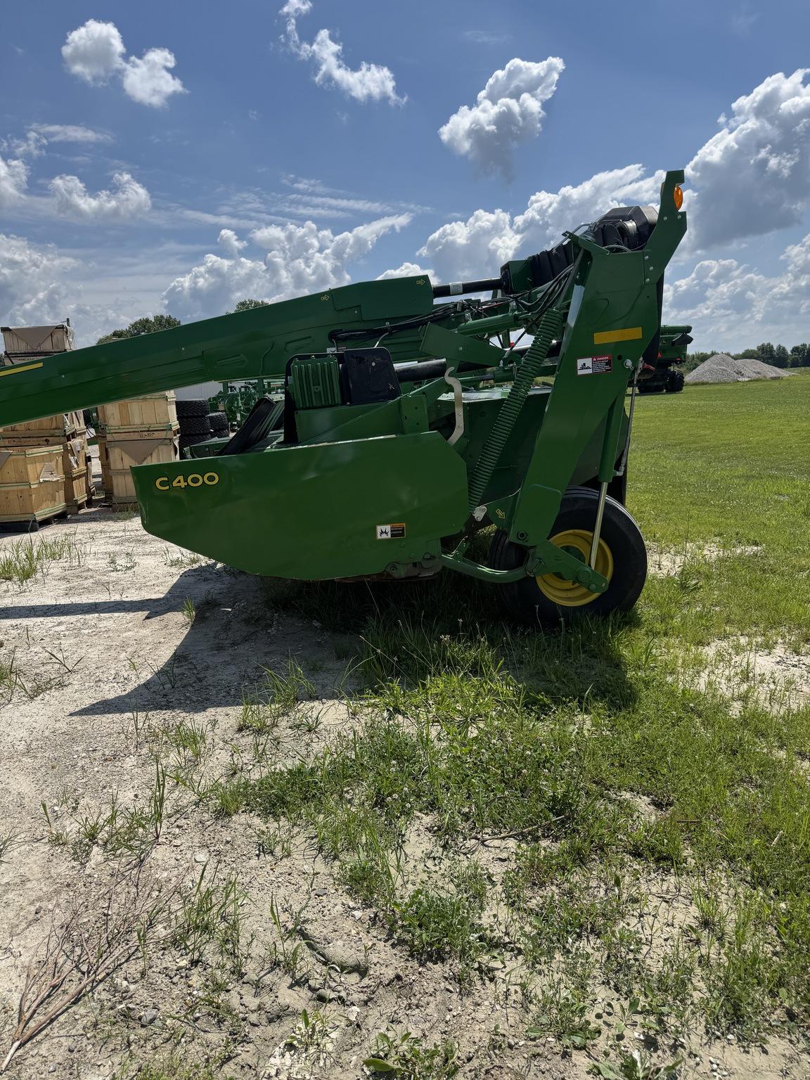 2021 John Deere C400 Image