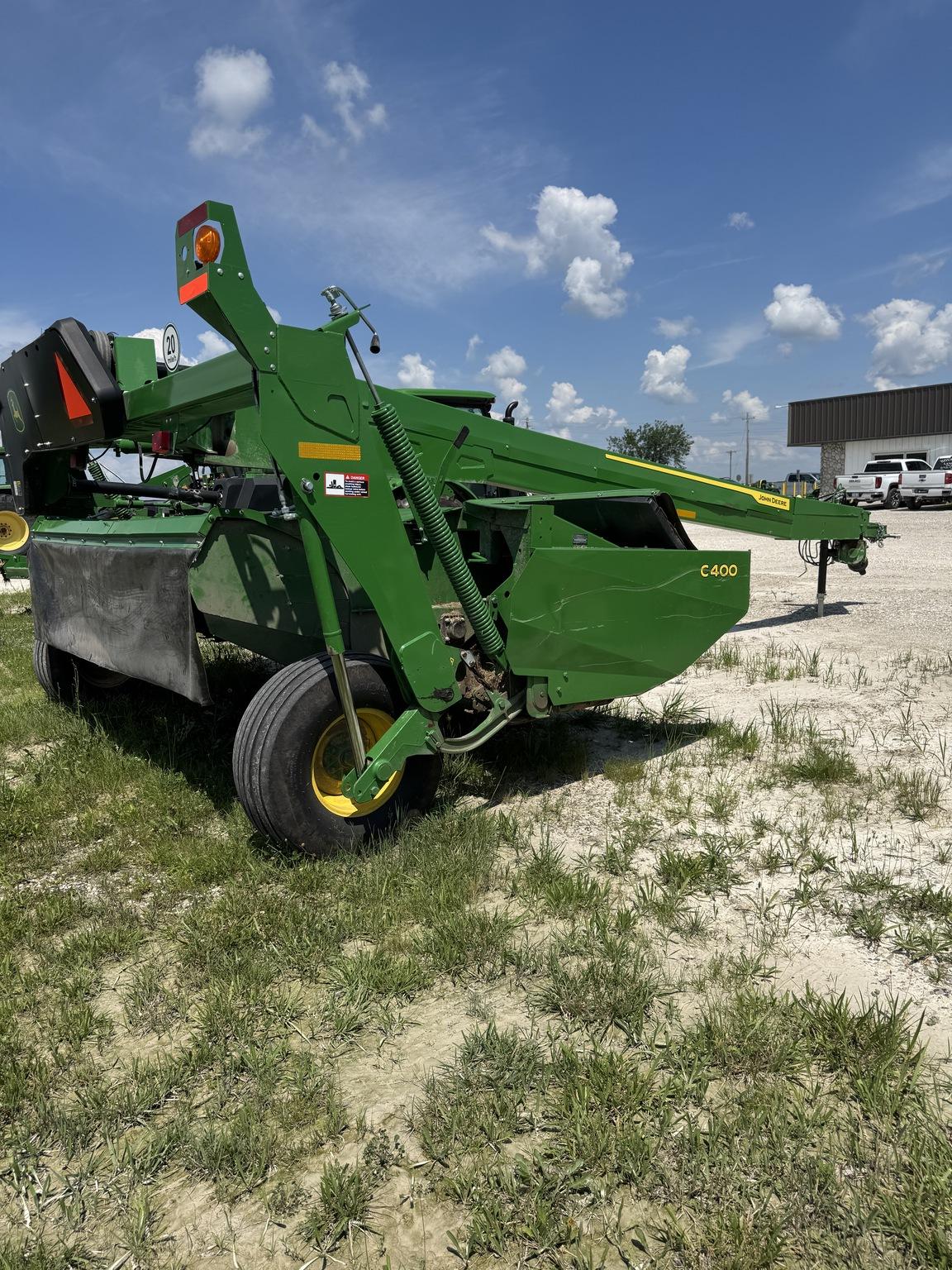 2021 John Deere C400 Image