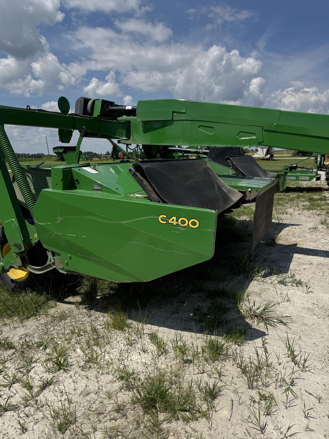 2021 John Deere C400 Image