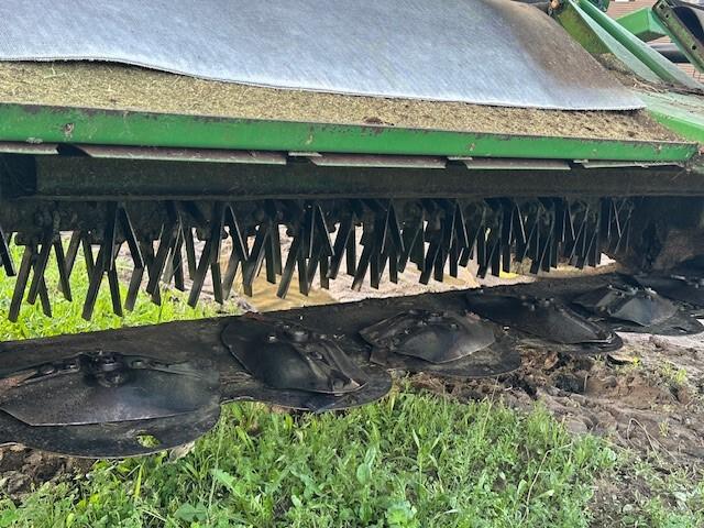 2005 John Deere 946 Image