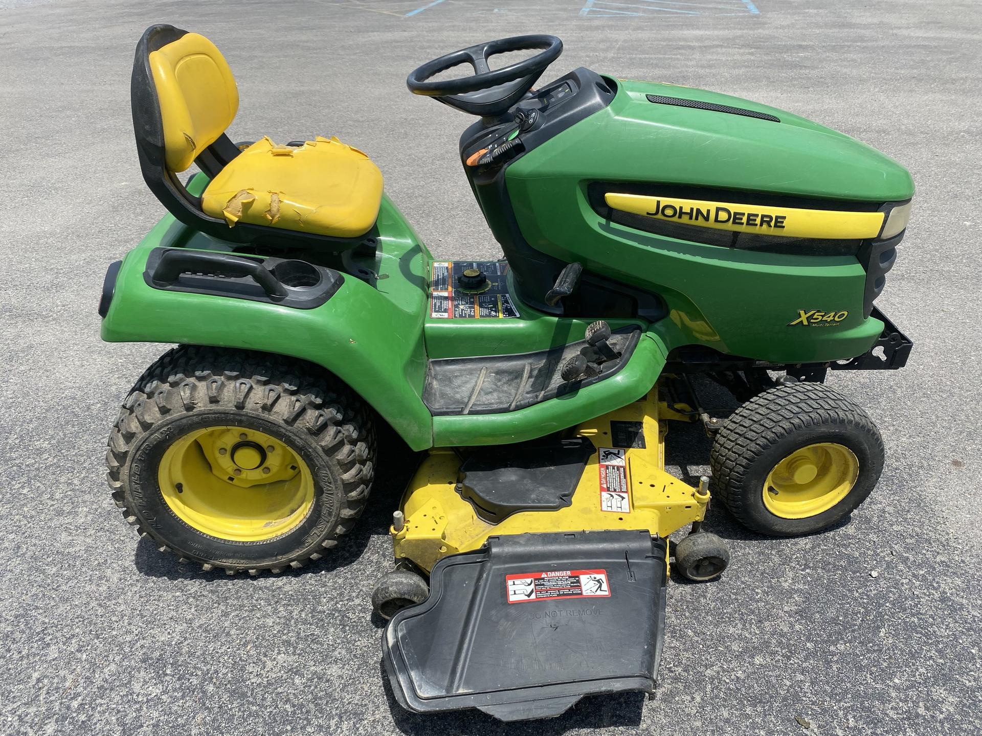 2009 John Deere X540 Image