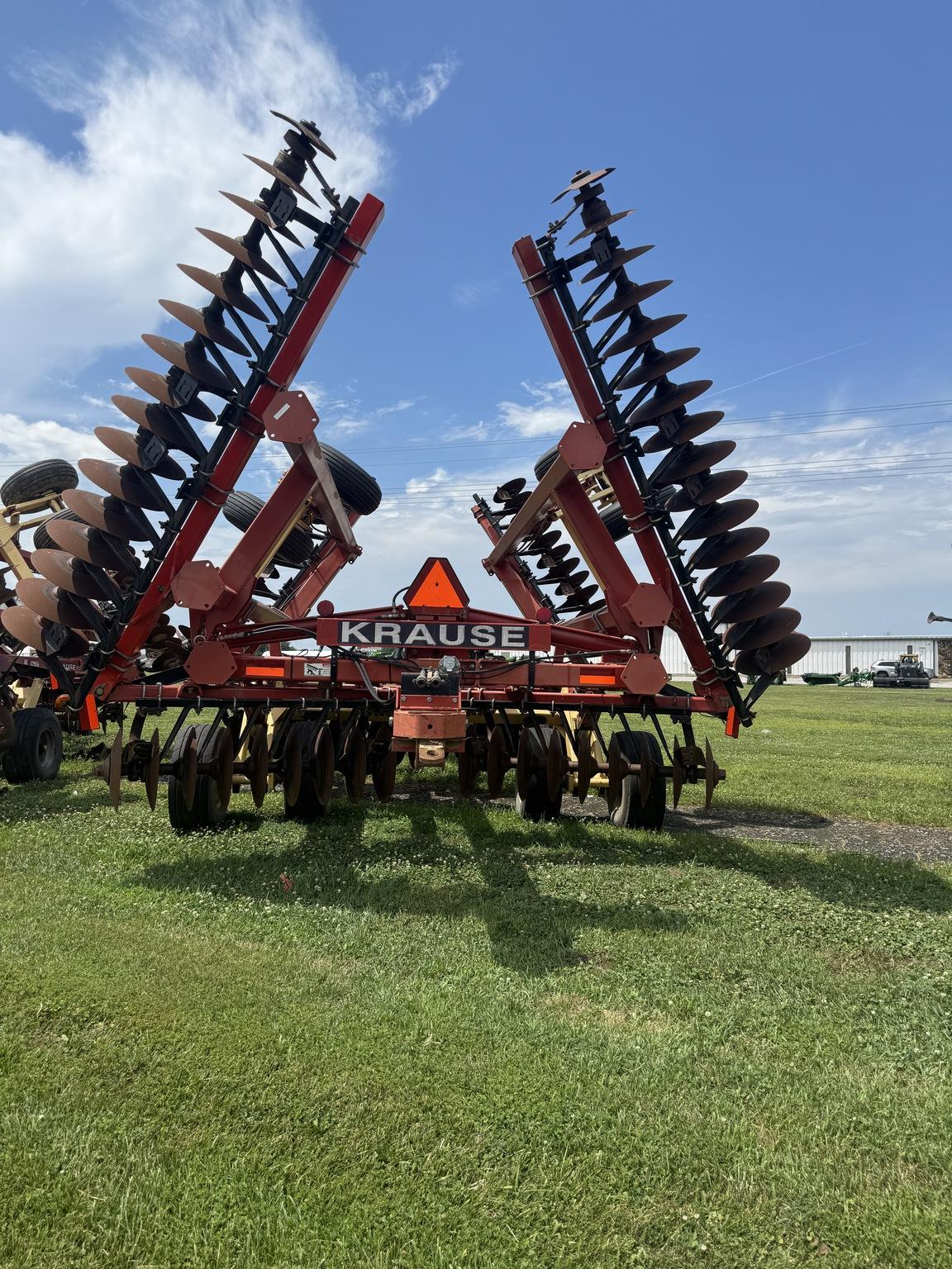 2010 Kuhn Krause 8200 Image