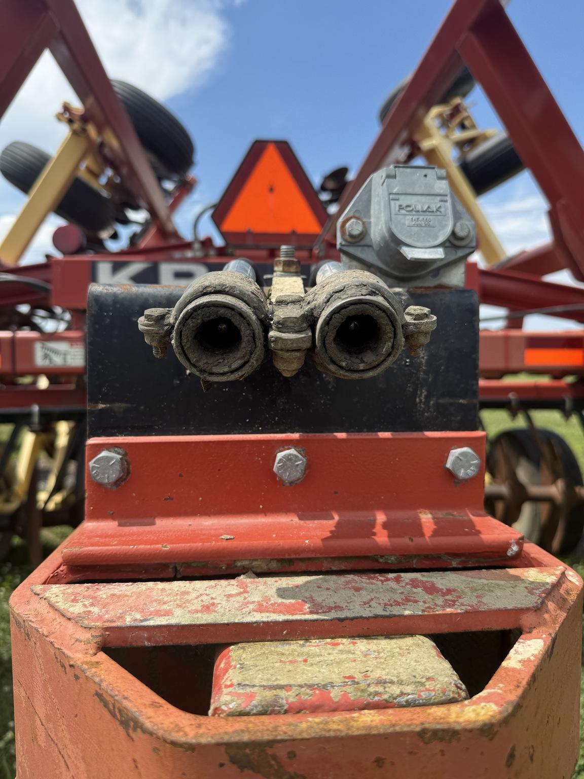 2010 Kuhn Krause 8200 Image