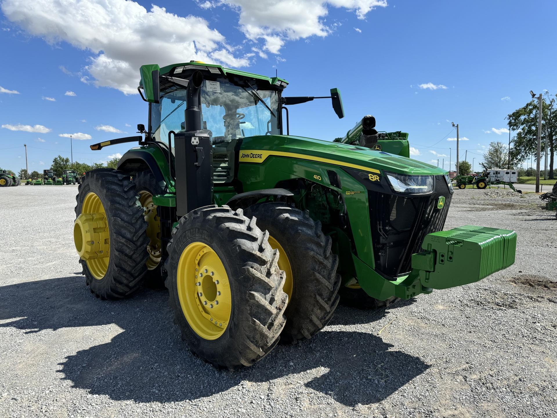 2024 John Deere 8R 410 Image