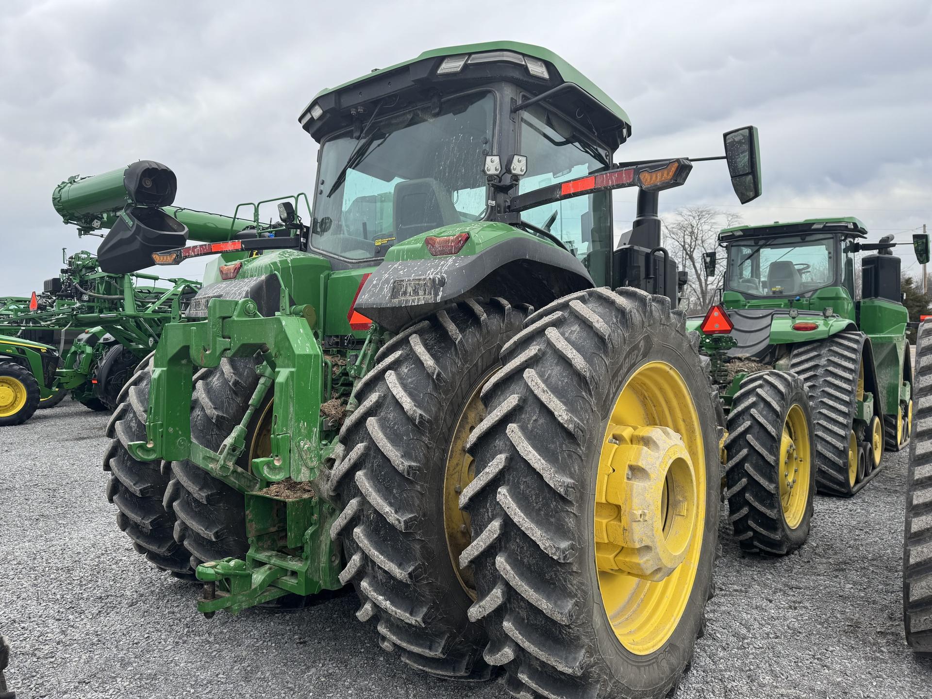 2024 John Deere 8R 410 Image