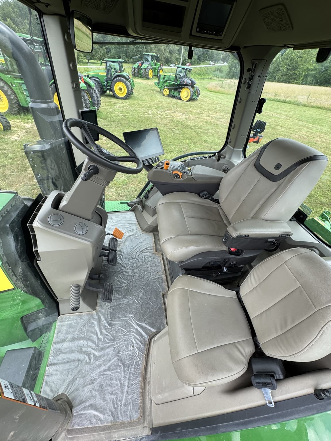 2024 John Deere 8R 410 Image