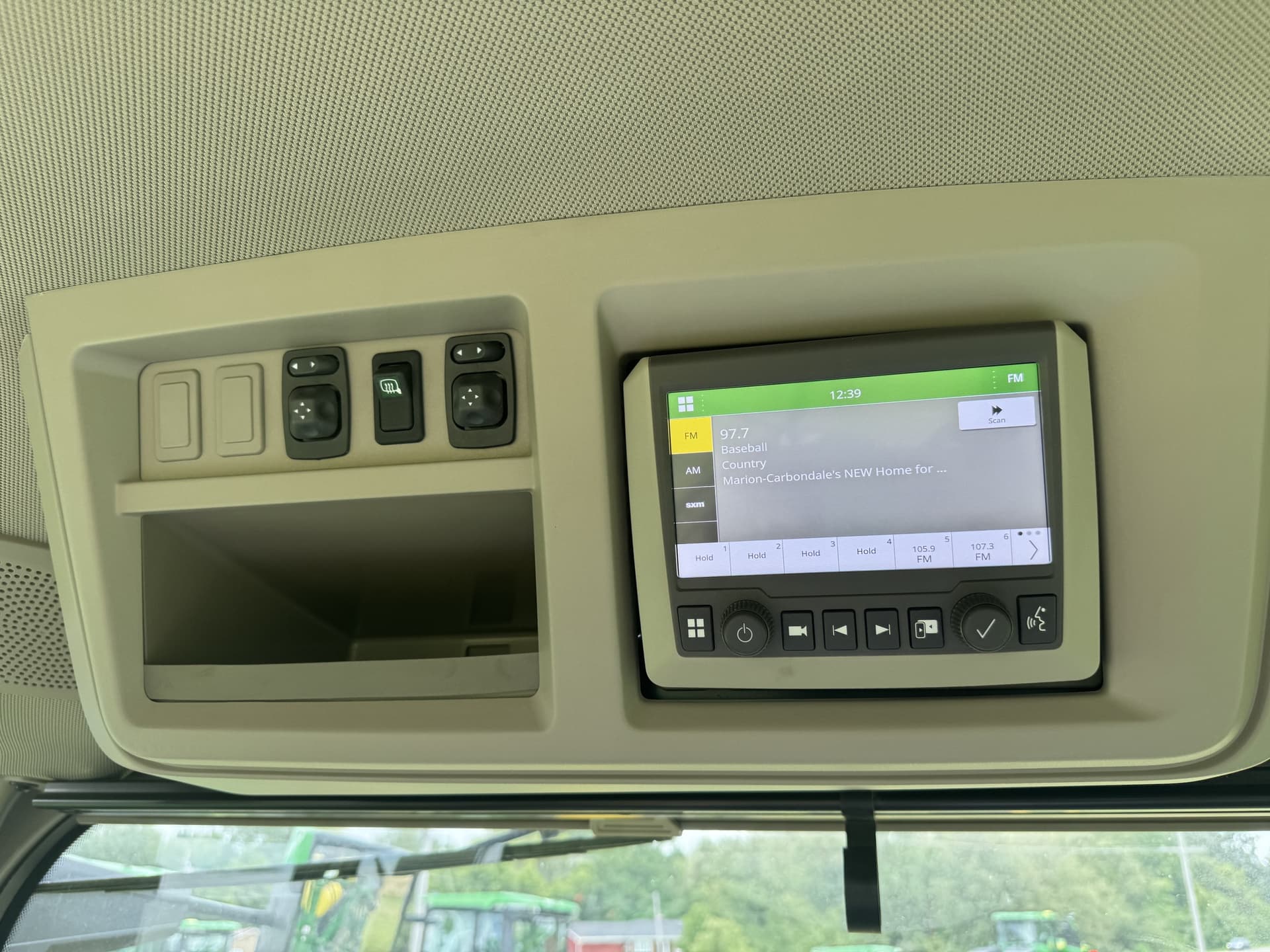 2024 John Deere 8R 410 Image