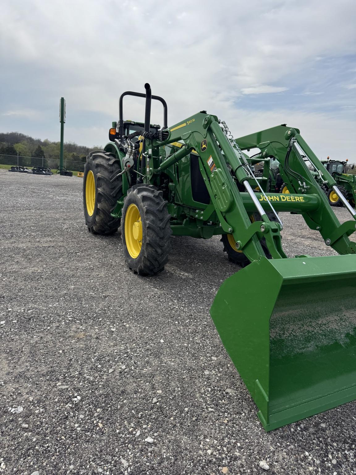 2023 John Deere 5090E Image