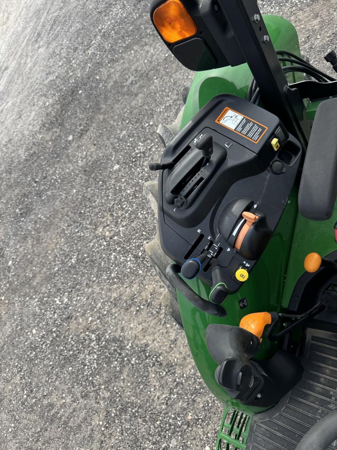 2023 John Deere 5090E Image