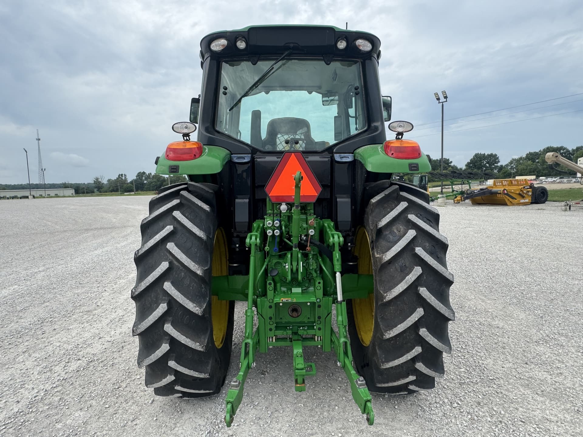 2023 John Deere 6130M Image