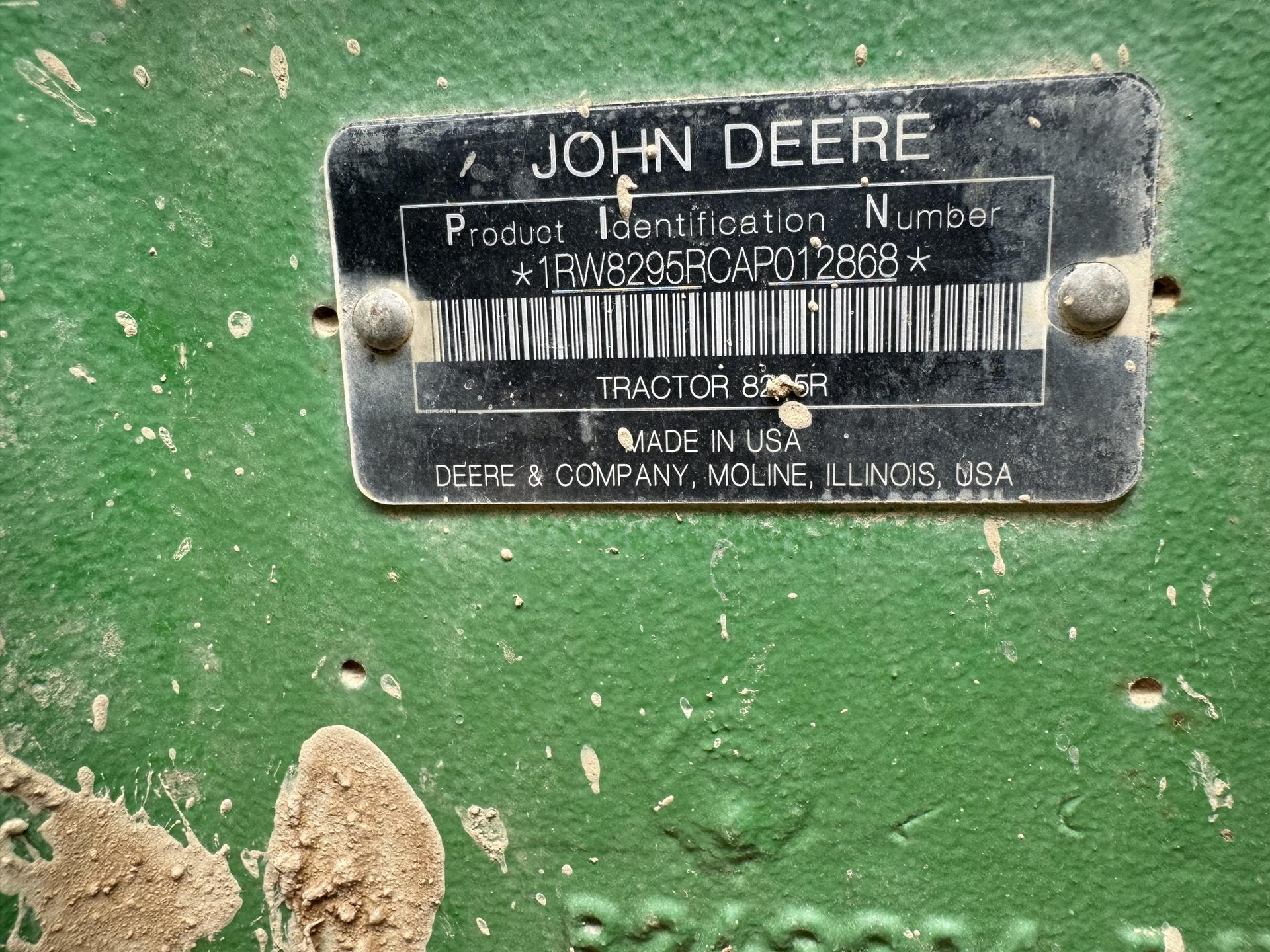 2010 John Deere 8295R 2010 Image
