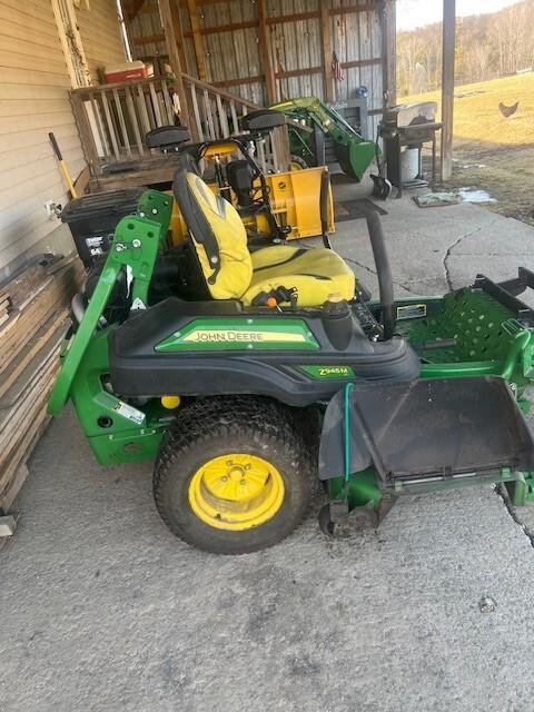 2019 John Deere Z945M EFI Image