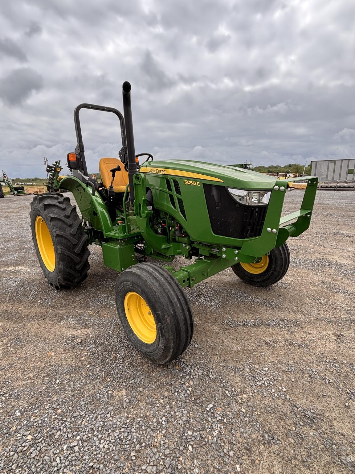 2023 John Deere 5050E Image