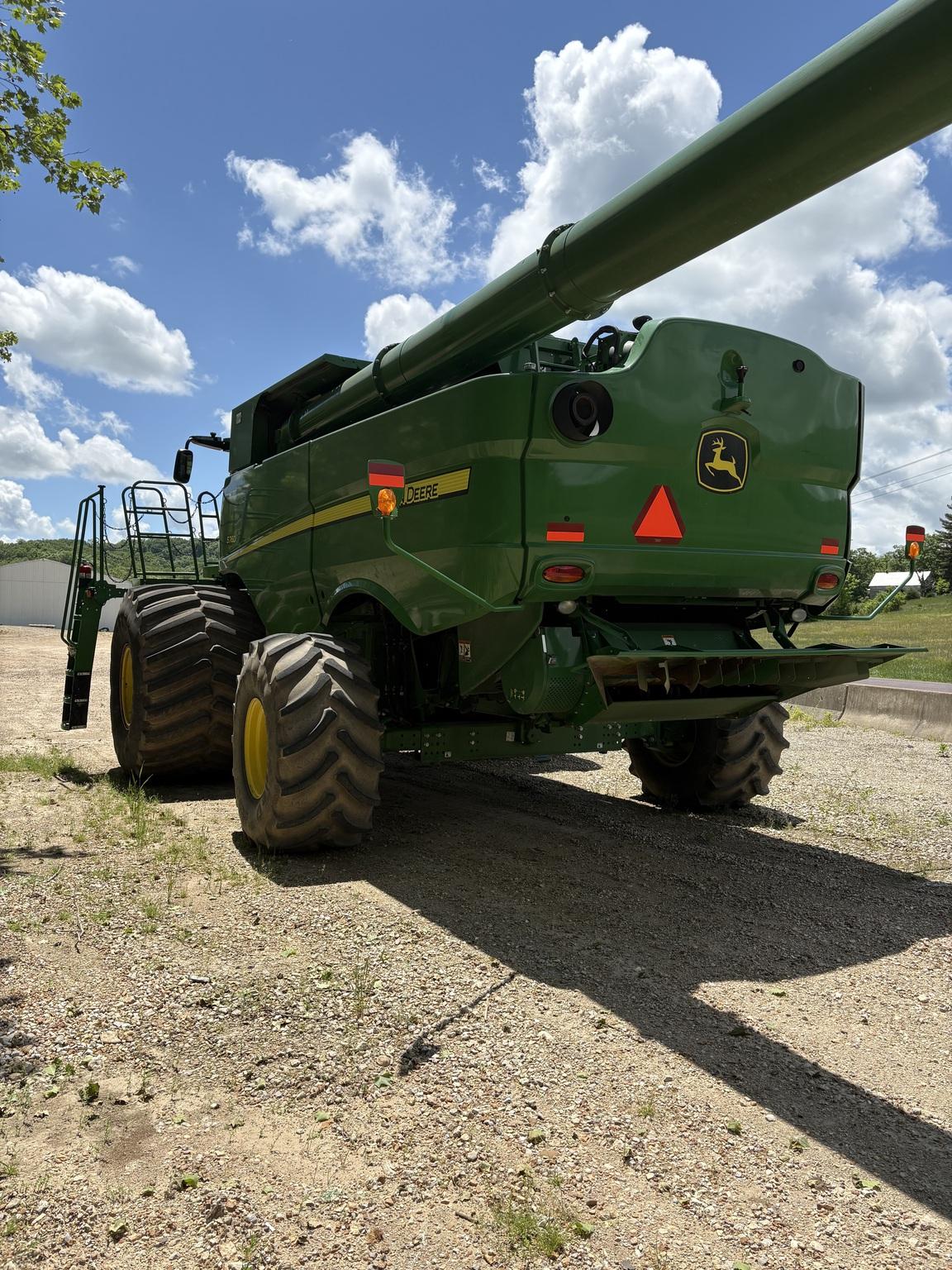 2021 John Deere S760 Image