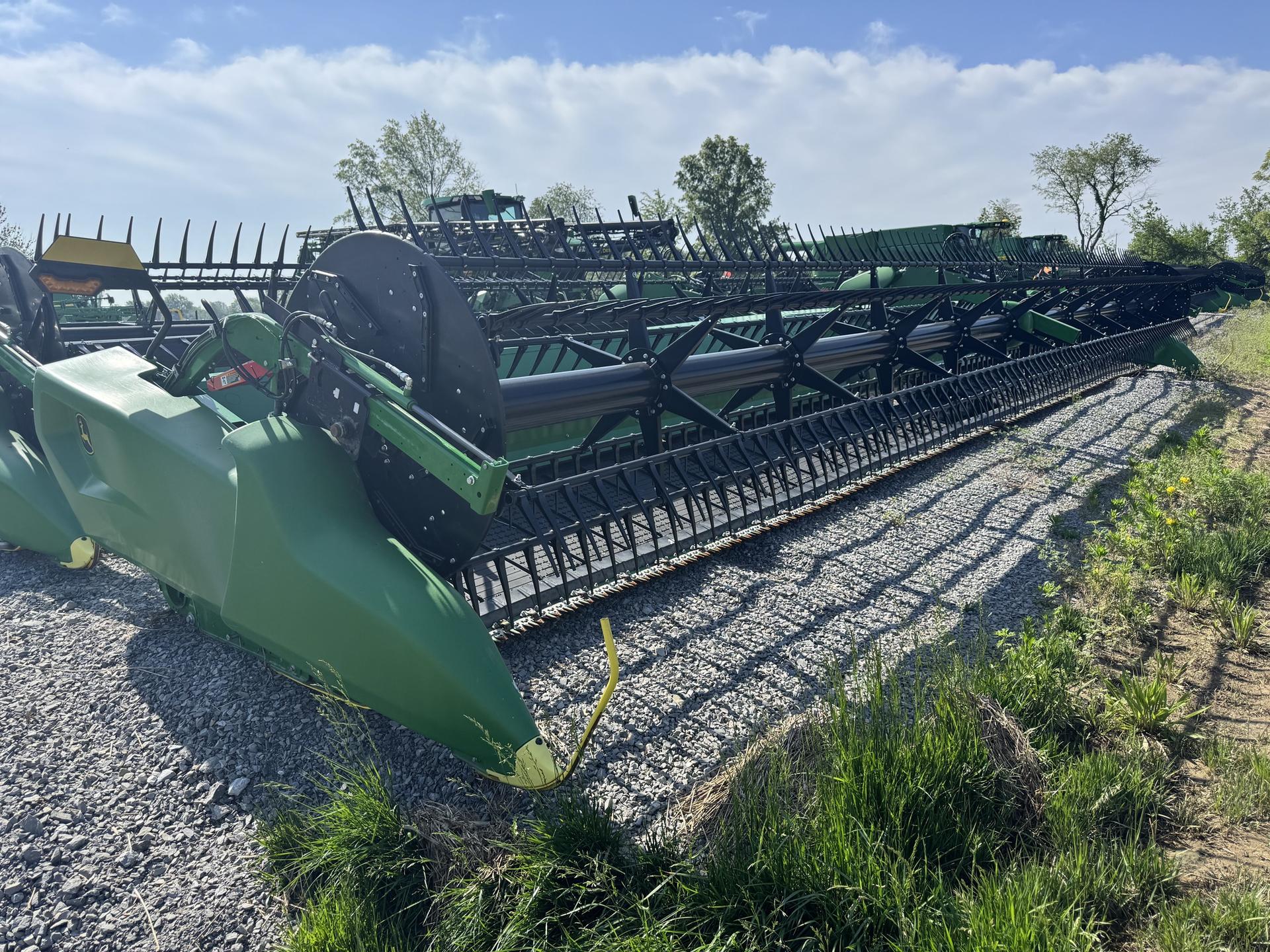 2024 John Deere RD45F Image