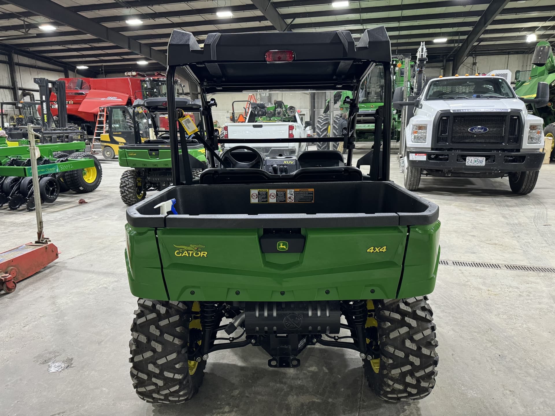 2023 John Deere XUV 590M Image
