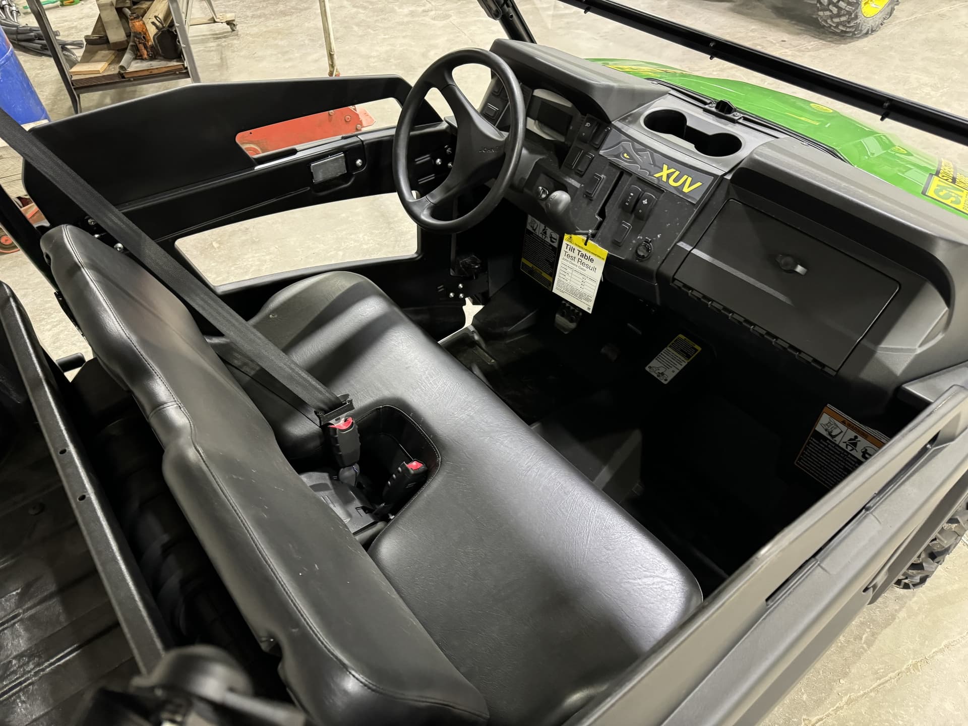 2023 John Deere XUV 590M Image