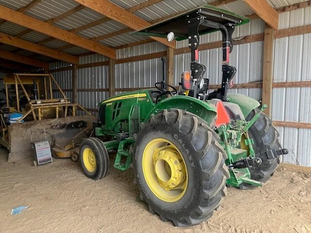 2022 John Deere 5055E Image