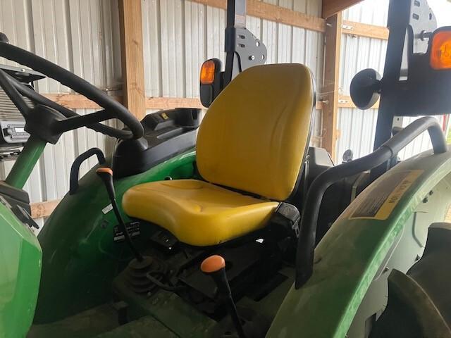 2022 John Deere 5055E Image