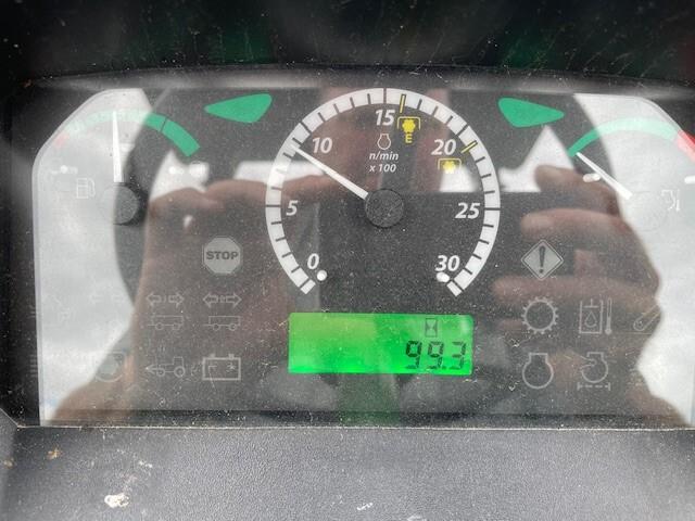2022 John Deere 5055E Image
