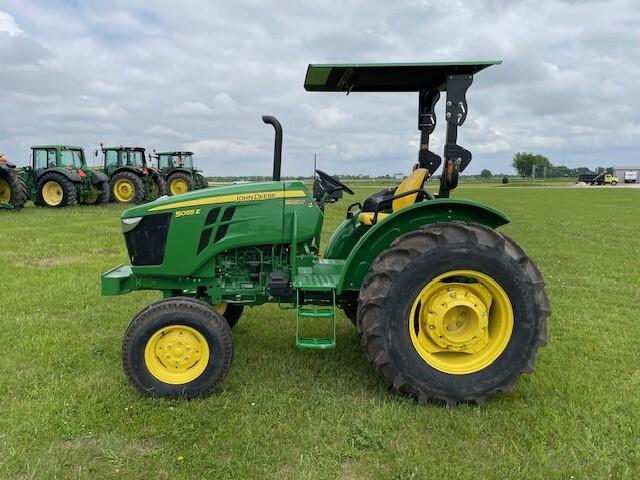 2022 John Deere 5055E Image